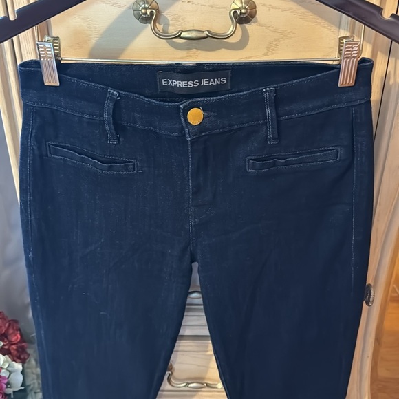 Express Jeans - Picture 4 of 8